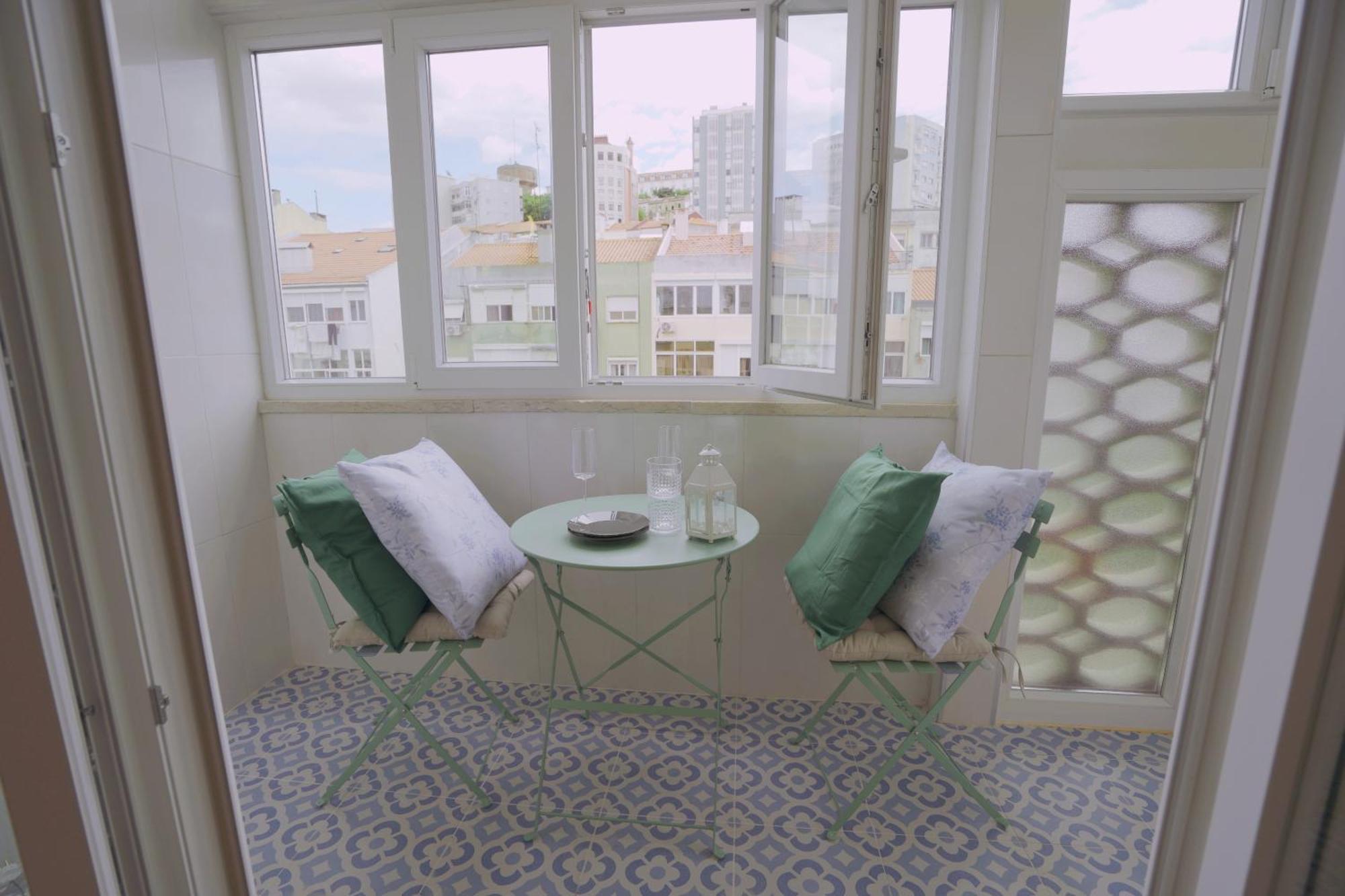 Lisbon Charming 94D, Next To Metro Apartment Bagian luar foto