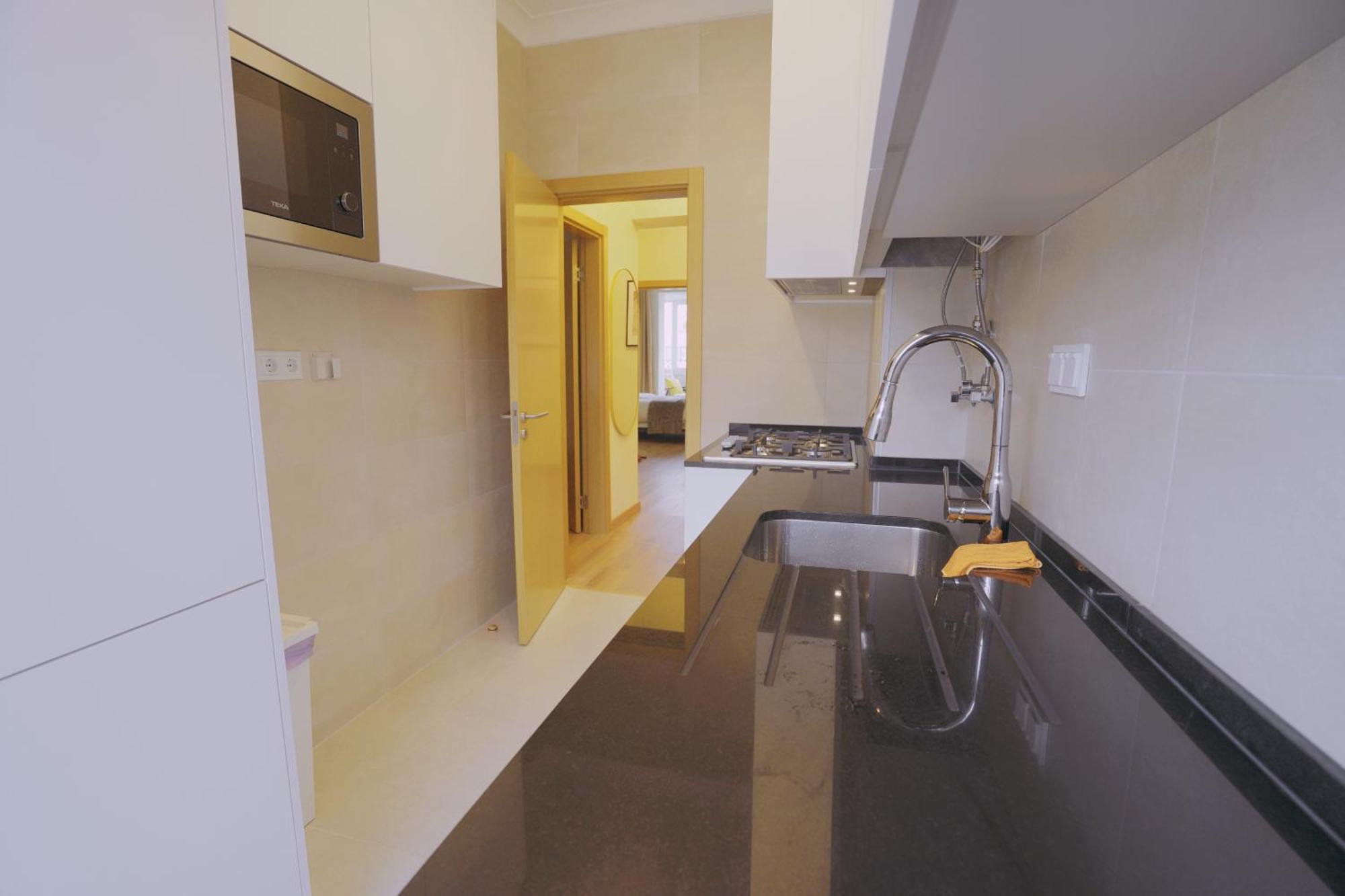 Lisbon Charming 94D, Next To Metro Apartment Bagian luar foto