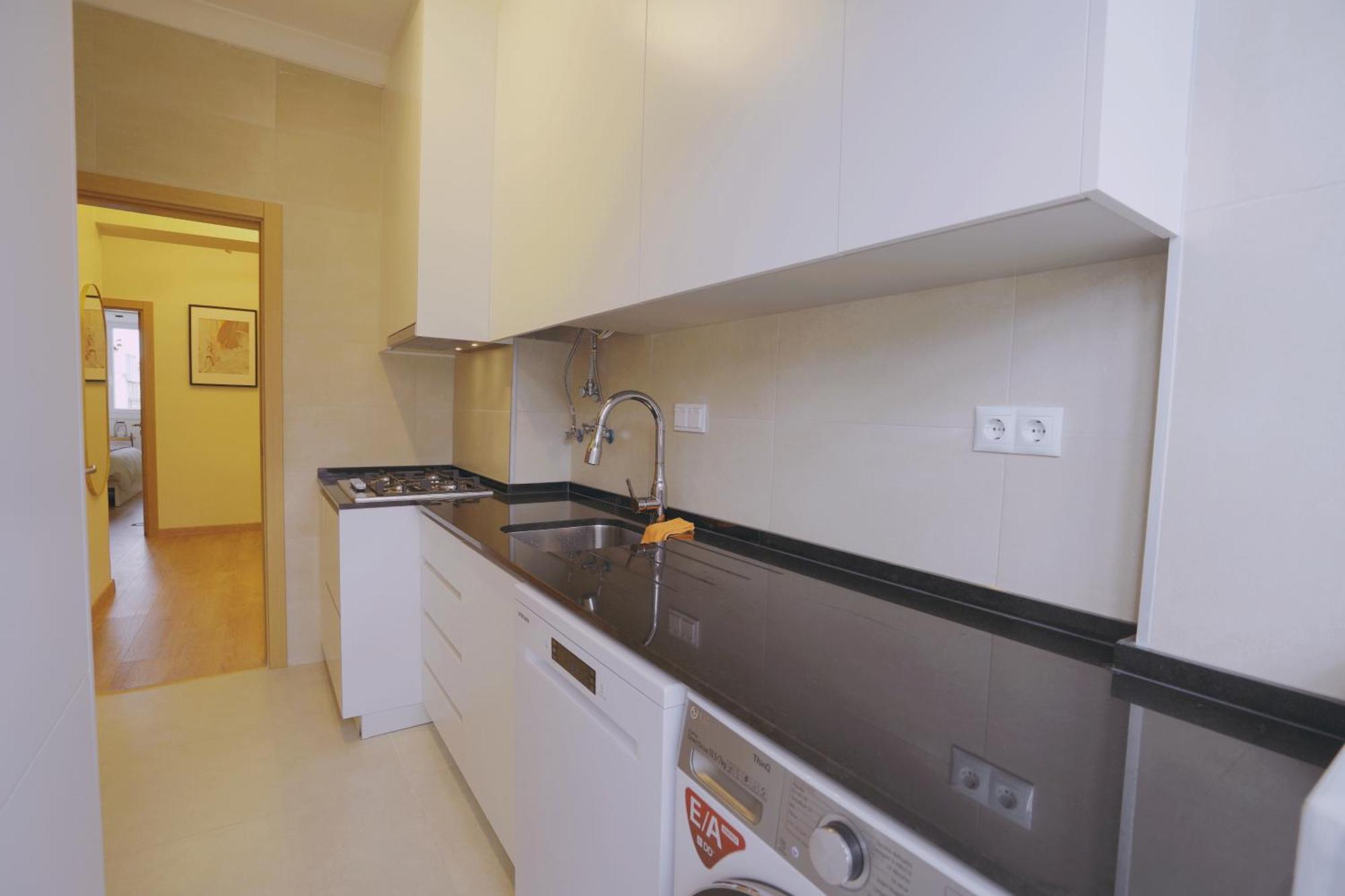 Lisbon Charming 94D, Next To Metro Apartment Bagian luar foto